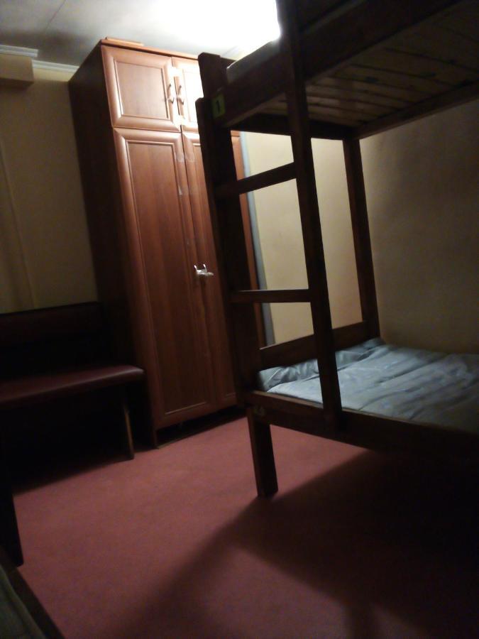 Pershyy Hostel U Cherkasah Cherkasy Exterior photo
