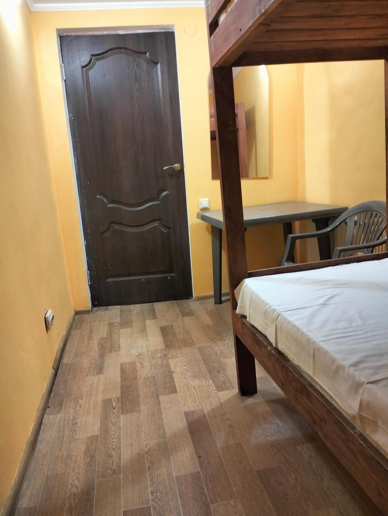 Pershyy Hostel U Cherkasah Cherkasy Exterior photo